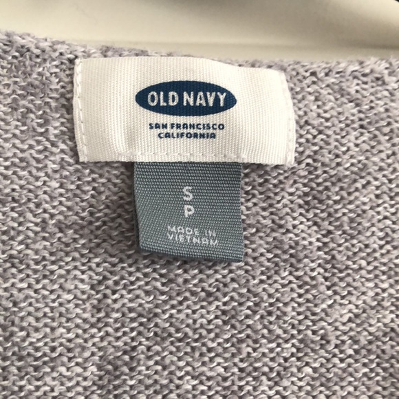 Beautiful Sweater. - Picture 2 of 8